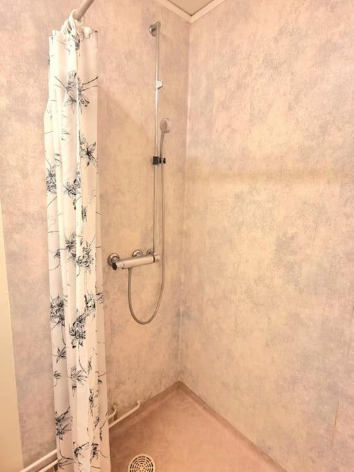 Ekhult Apartments - Ground Floor - Garden And Lake View ウルリーセハムン エクステリア 写真
